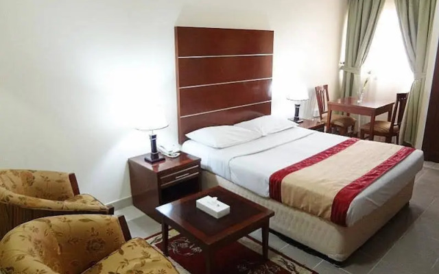 London Crown 2 Hotel Apartment