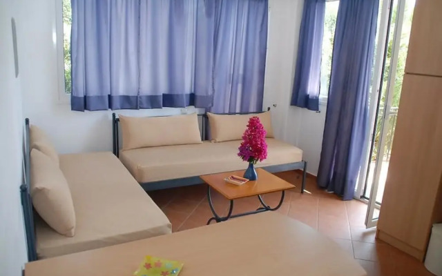 Christoforos Apartments