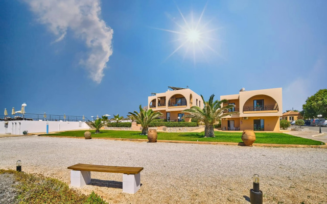 Nanakis Beach Hotel