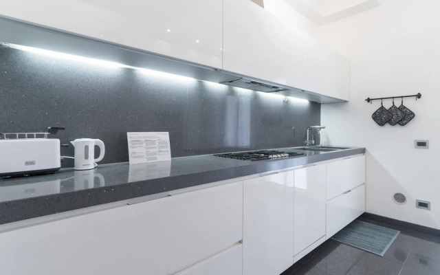 Italianway - Carducci 21