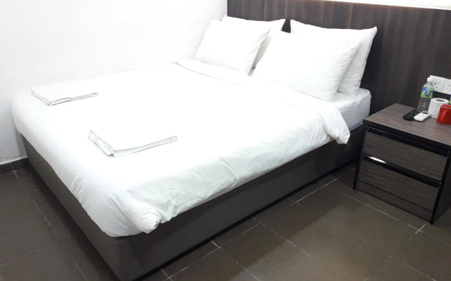 Hotel Al Abraar – Guest Rooms – Malacca