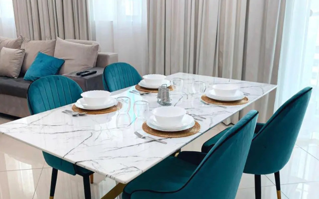 Jewellery Homes in Continental tower Dubai Marina