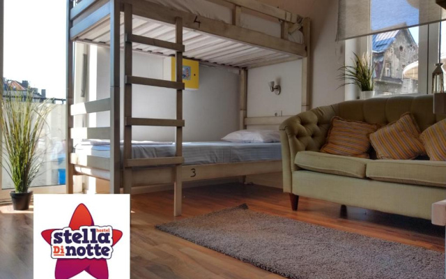 Hostel Stella Di Notte