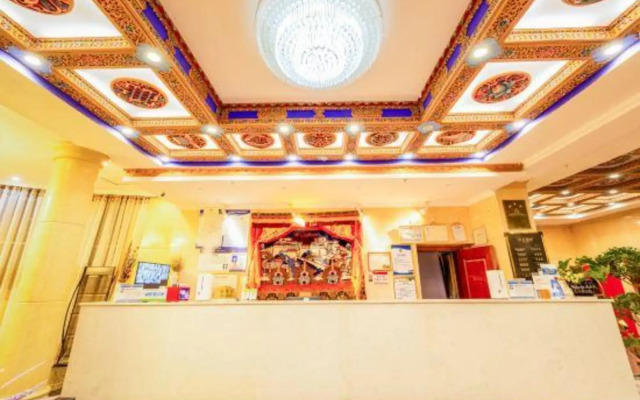 Hongshan Oxygen Fuyuan Hotel (Potala Palace Plaza)