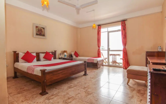 OYO 111 Sea Shine Beach Hotel