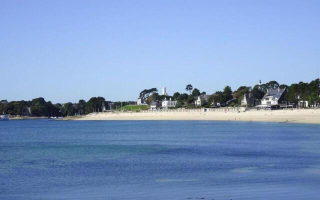 Holiday Home With Private Outdoor Pool, Gouesnac"h