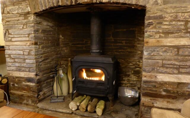 Hilltops Brecon Holiday Cottages