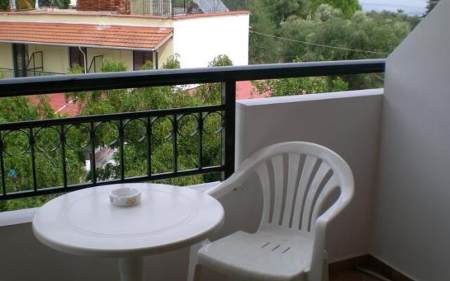 Filoxenia Apartments