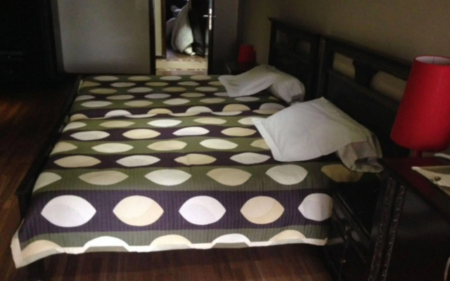 Business Hotel