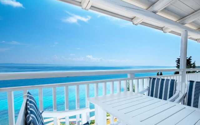 Pelagos Beach Hotel