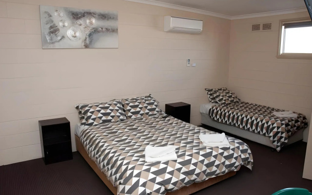 Swiss Motel