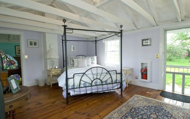 Briar Patch Bed & Breakfast Inn