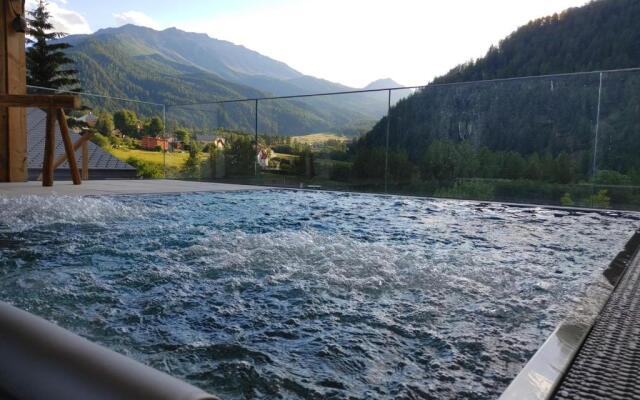 Hotel Crusch Alba