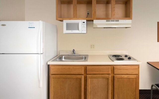 WoodSpring Suites Macon North I-75