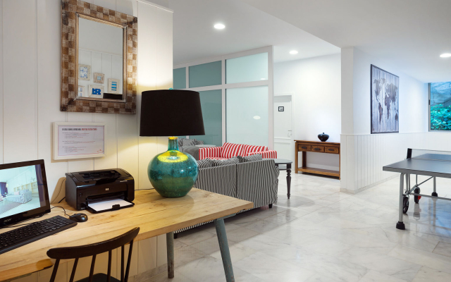 Marina Suites