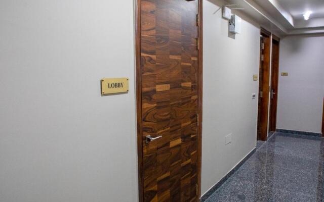 Dev Royale Hotel