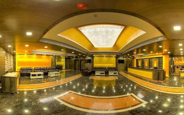 Hotel Benzz Park Vellore