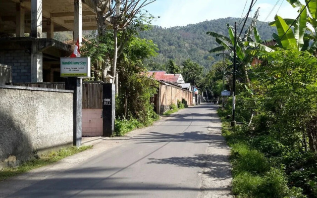 Mandiri Senggigi Homestay
