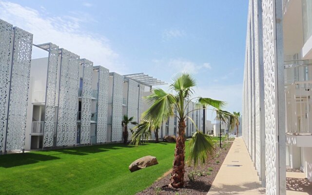 Comfortable Apartment Near the Sandy Beach of Rochelongue