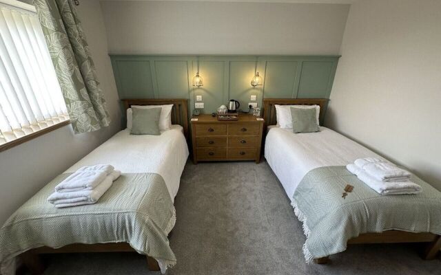 Royal Oak Guest House