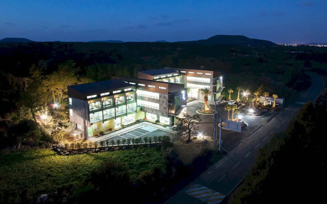 Jeju Hue Resort
