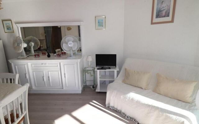 Appartement Le Grau-du-Roi, 2 pièces, 4 personnes - FR-1-307-48