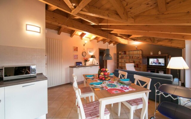 Amazing Gaia Le Palme Pool Lake View