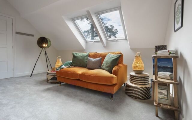 Barakat Lakes Escape