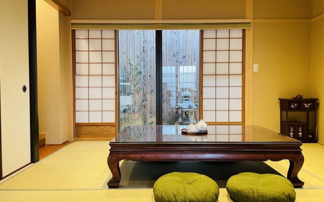 Kouhaku Kinkaku Roku