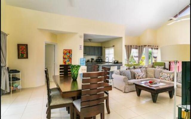Villa Verano - Luxury Getaway