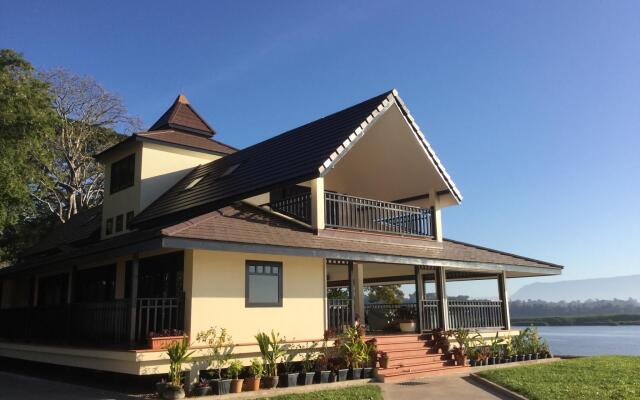 Wopakok Hotel