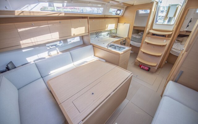 A Yacht In The City