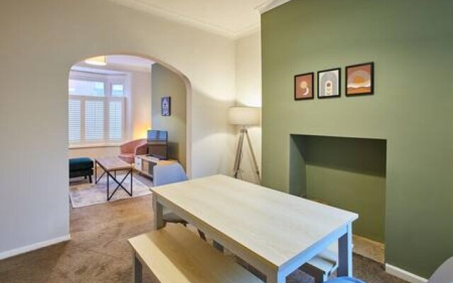 Host Stay Charlotte Street