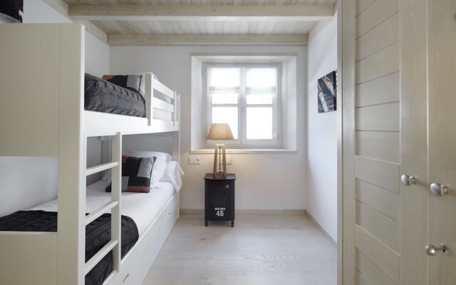 Val de Ruda Luxe 52 by FeelFree Rentals