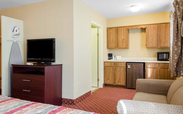 Rodeway Inn & Suites