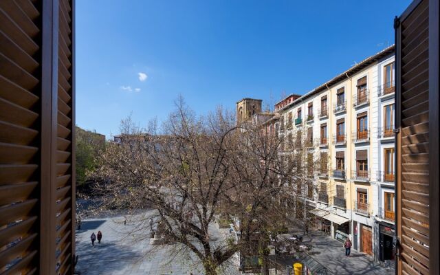 Bright And Confortable 2 Bd Apart With Views To Bib Rambla Square Bib Rambla Ii