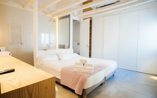 HOMEABOUT CHUECA Apartment