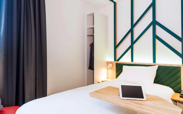 ibis Styles Rouen Val De Reuil