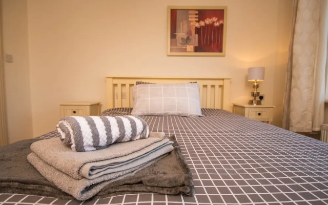 Bradog House - Beautiful 4 Bedroom House in Central Bundoran