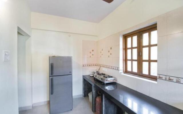 2 BHK Apartment in Candolim, by GuestHouser (1FE1)