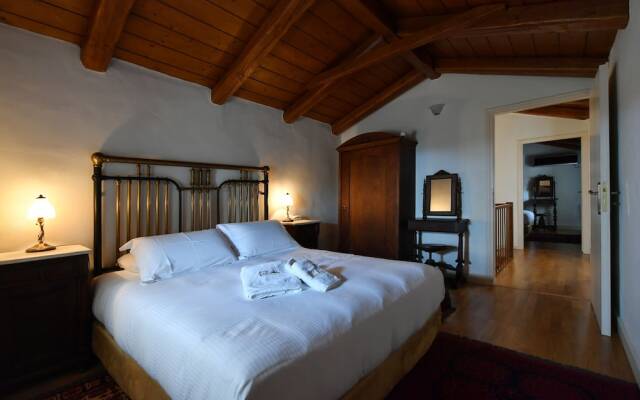 Lithos Stone Suites