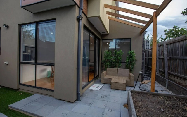 Impressive & Spacious new Townhouse@preston