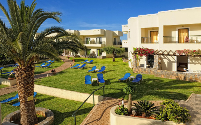 Kristalli Hotel Apartments
