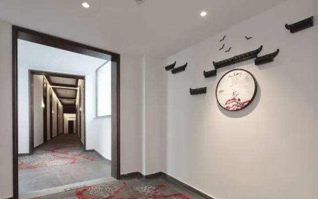 Grand Jian Kang Hotel