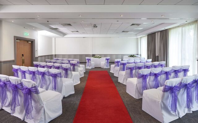 DoubleTree by Hilton Bristol North