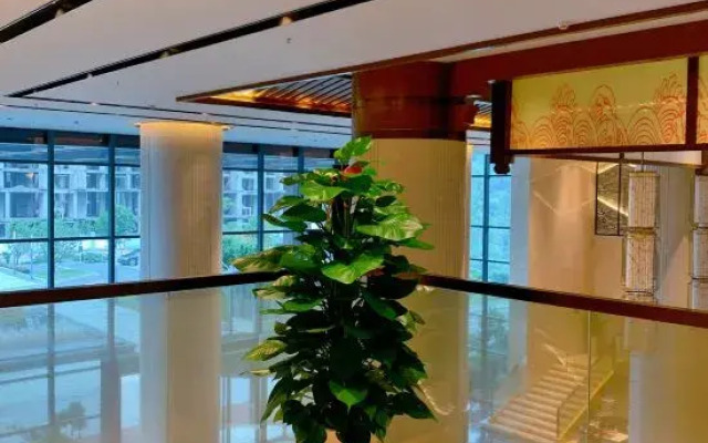 Qiangrong International Hotel