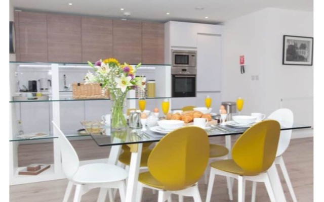 Tailored Stays - Marque Grande Apartment