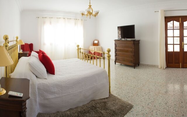 Villa Rosales