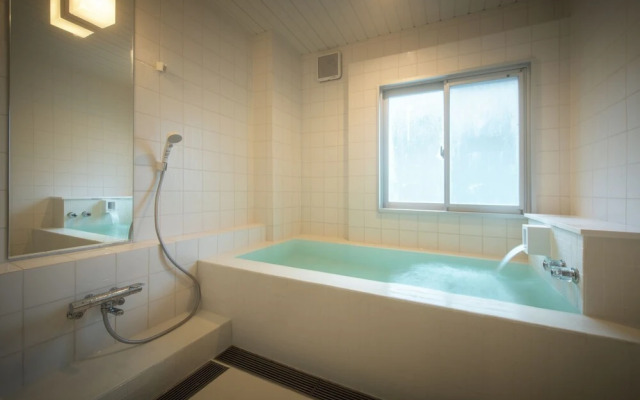 Yumori Onsen Hostel