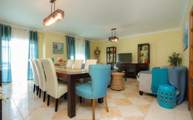 Beach Barbecue by Rent4all